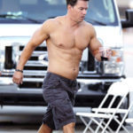 Марк Уолберг торс