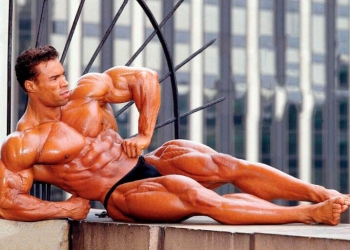 Кевин Леврон